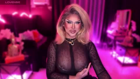 Snapshot of real_dom_phuta chatting on June 7, 2026, 4:05 am Miss Katrina De Futah Goddess of HELL online show from June 7, 2026, 4:05 am
