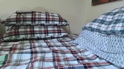 Snapshot of realityunplugged chatting on February 15, 2026, 7:51 am realityunplugged online show from February 15, 2026, 7:51 am