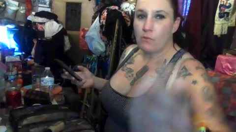 Snapshot of reallyredrum69th chatting on November 16, 2025, 6:46 pm reallyredrum69th online show from November 16, 2025, 6:46 pm