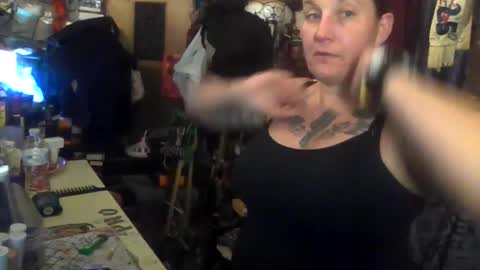 Snapshot of reallyredrum69th chatting on November 17, 2025, 2:12 pm reallyredrum69th online show from November 17, 2025, 2:12 pm