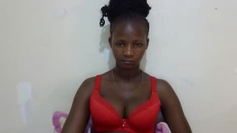 queen online show from March 7, 2025, 8:11 pm