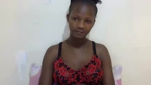 queen online show from March 10, 2025, 3:56 am