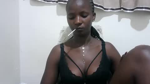 queen online show from October 9, 2025, 4:49 pm