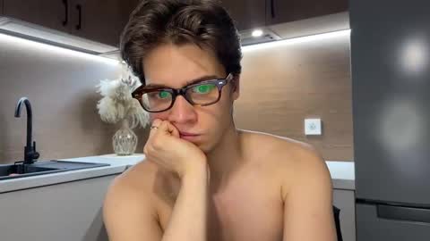 AliceEve online show from February 15, 2025, 10:10 pm