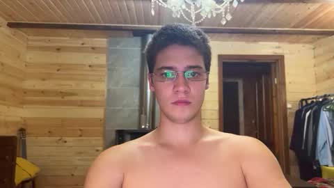 AliceEve online show from September 27, 2025, 9:09 pm