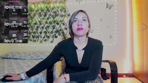 Snapshot of rebbeca09 chatting on September 9, 2025, 10:37 am Rebbeca online show from September 9, 2025, 10:37 am