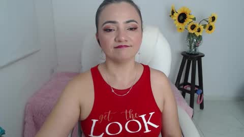 REBECA online show from November 16, 2025, 12:00 pm