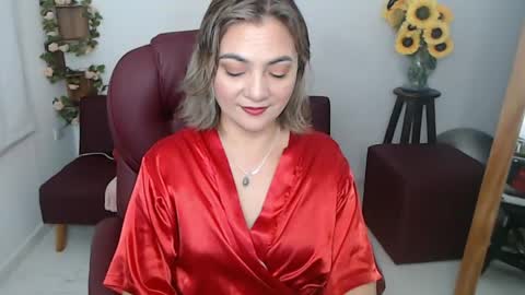 REBECA online show from May 17, 2026, 1:29 pm
