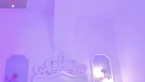 Rebeca Whatsson online show from November 10, 2025, 11:42 am