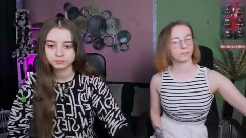 rebecca_smile_ online show from December 21, 2025, 10:11 am