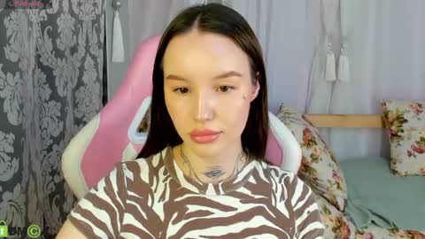 Rebecca online show from July 4, 2026, 1:01 am