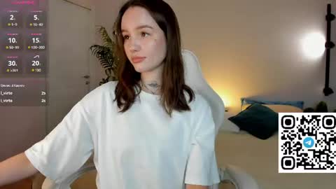Rebecca online show from July 19, 2026, 1:09 am