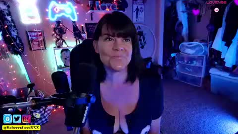 Snapshot of rebeccalovexxx chatting on June 24, 2026, 8:52 pm Rebecca Love online show from June 24, 2026, 8:52 pm