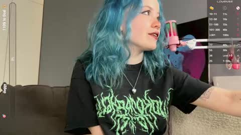 Snapshot of rebeccaniksoon chatting on February 19, 2026, 4:30 am Rebecca Nikson online show from February 19, 2026, 4:30 am