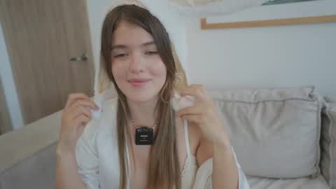 Snapshot of rebeccastonee chatting on April 4, 2026, 6:16 pm - Maria - Of rebeccastonec - telegram online show from April 4, 2026, 6:16 pm
