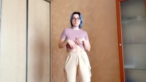 Snapshot of rebeckaaspinwall chatting on January 14, 2026, 6:08 am Zoe online show from January 14, 2026, 6:08 am