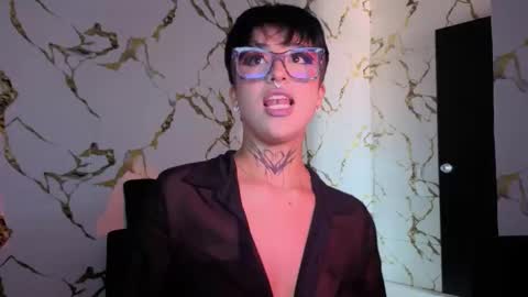 Snapshot of rebeka_baker chatting on December 20, 2025, 12:23 pm REBEKA online show from December 20, 2025, 12:23 pm