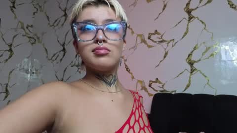 REBEKA online show from April 5, 2026, 2:36 pm