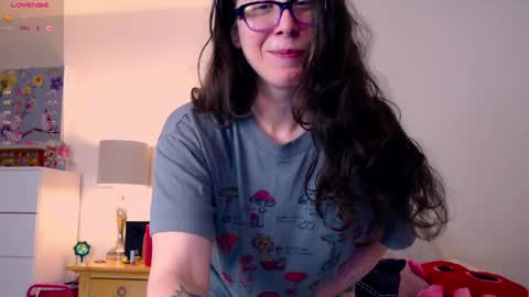 Snapshot of rebekahrayne_ chatting on December 12, 2024, 4:15 am Beks online show from December 12, 2024, 4:15 am