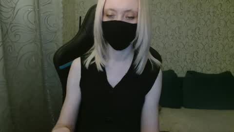 Snapshot of rebesaolset chatting on December 25, 2024, 6:41 pm RebesaOlset online show from December 25, 2024, 6:41 pm