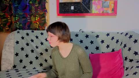 Snapshot of reborn_elf chatting on October 20, 2025, 7:36 pm Lara online show from October 20, 2025, 7:36 pm