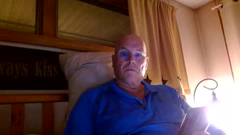 Mtn. Man online show from October 9, 2025, 12:52 am