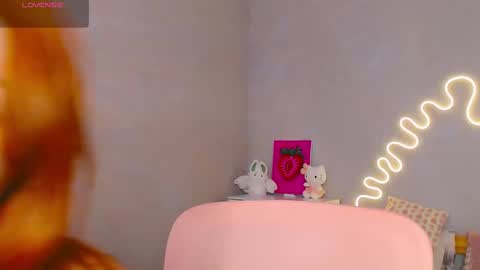 Snapshot of red__candy chatting on February 18, 2025, 4:05 pm red__candy online show from February 18, 2025, 4:05 pm