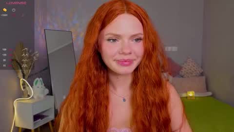 Snapshot of red__candy chatting on September 15, 2025, 1:22 pm red__candy online show from September 15, 2025, 1:22 pm
