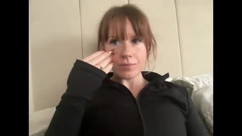 Rosie online show from November 18, 2025, 9:47 am