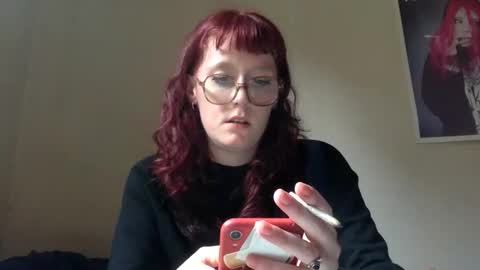 redcassie666 online show from May 19, 2026, 1:28 pm