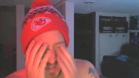 Snapshot of reddawg14 chatting on February 2, 2025, 4:05 am reddawg14 online show from February 2, 2025, 4:05 am