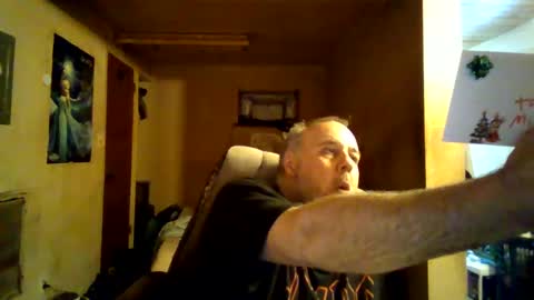 Snapshot of reddragon1195 chatting on December 1, 2024, 9:26 pm reddragon1195 online show from December 1, 2024, 9:26 pm