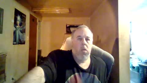 Snapshot of reddragon1195 chatting on January 5, 2025, 8:31 pm reddragon1195 online show from January 5, 2025, 8:31 pm