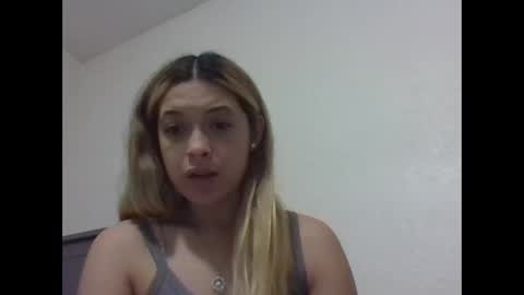 Snapshot of reddwaxx chatting on February 5, 2026, 3:16 pm reddwaxx online show from February 5, 2026, 3:16 pm