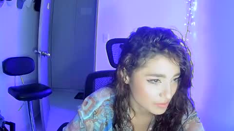 redgirlpum online show from October 21, 2025, 12:33 am