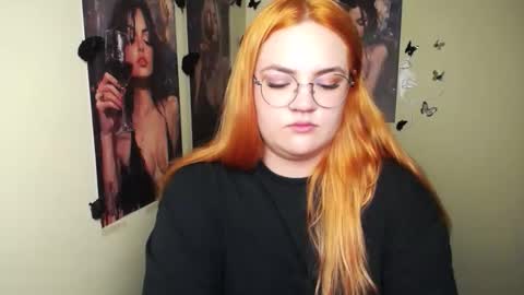 Rina online show from April 29, 2026, 5:30 pm