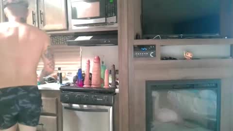 Snapshot of redinthebed chatting on December 16, 2024, 8:16 pm InkedGinger online show from December 16, 2024, 8:16 pm