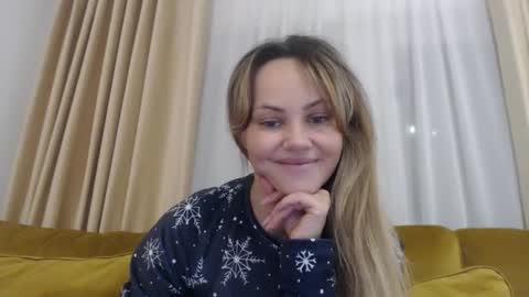 RedJessica online show from November 4, 2025, 6:18 pm