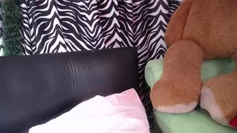 MIA online show from January 11, 2026, 8:03 pm