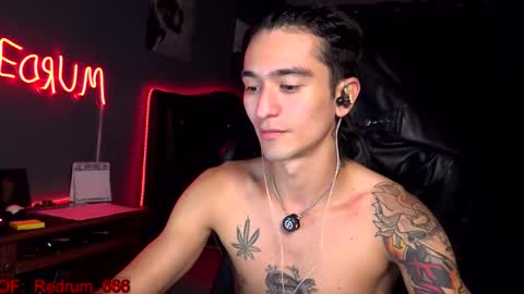 Snapshot of redrum_696 chatting on October 12, 2025, 7:02 pm Red online show from October 12, 2025, 7:02 pm