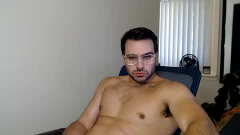 redstar461163 online show from September 8, 2025, 2:38 pm