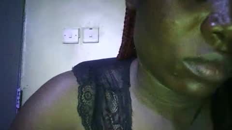 Marie online show from January 13, 2026, 11:48 am