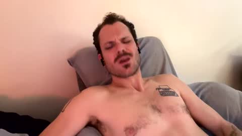 Reed Thomas online show from December 31, 2024, 6:37 am