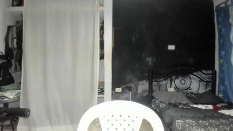 Snapshot of regan_jhonson chatting on December 18, 2024, 8:53 am regan_jhonson online show from December 18, 2024, 8:53 am