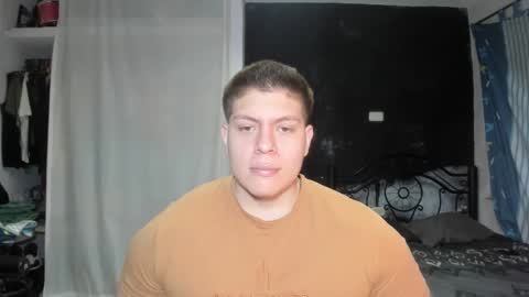 Snapshot of regan_jhonson chatting on March 11, 2025, 6:10 am regan_jhonson online show from March 11, 2025, 6:10 am