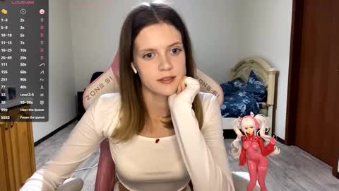 Snapshot of regeniastetson chatting on September 20, 2025, 4:08 pm Lucy online show from September 20, 2025, 4:08 pm