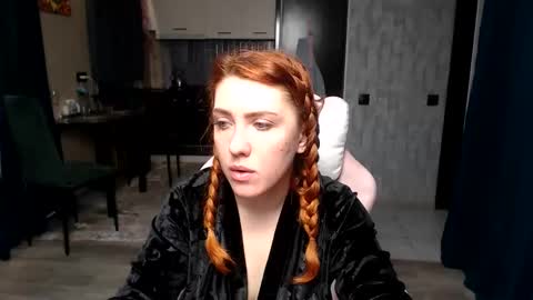 Regina online show from April 6, 2026, 2:42 am