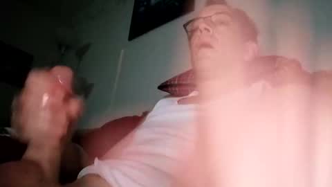 Snapshot of regularguy20 chatting on November 5, 2025, 10:48 am regularguy20 online show from November 5, 2025, 10:48 am