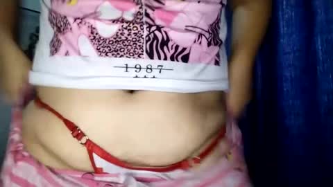 Snapshot of rei_chan26 chatting on March 1, 2025, 3:49 pm Tania Nixx online show from March 1, 2025, 3:49 pm