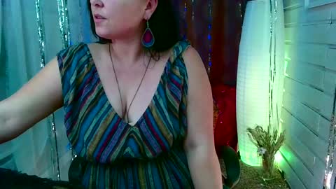 Snapshot of reicat chatting on December 11, 2024, 11:21 pm Karina online show from December 11, 2024, 11:21 pm